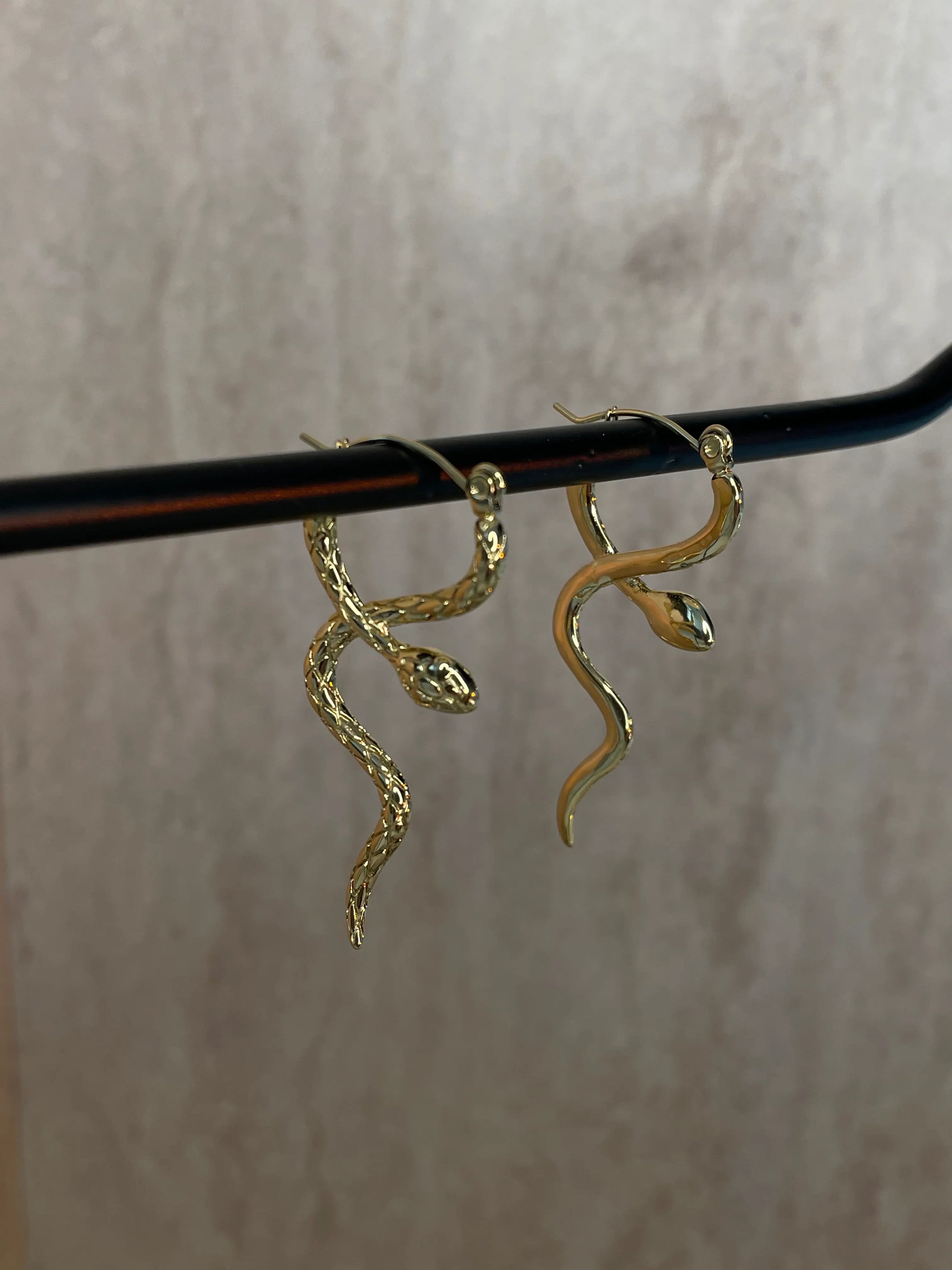 Medusa Hoops