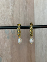 Lumi Pearl Hoops
