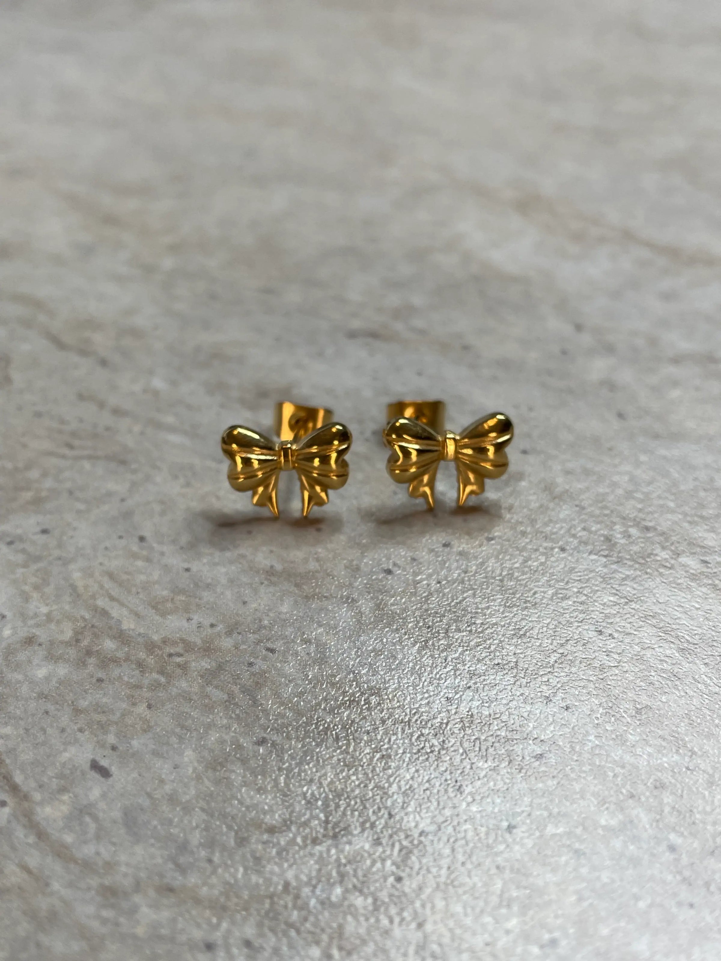 Mini Bow Studs