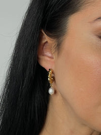 Lumi Pearl Hoops