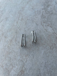 Duo Studs