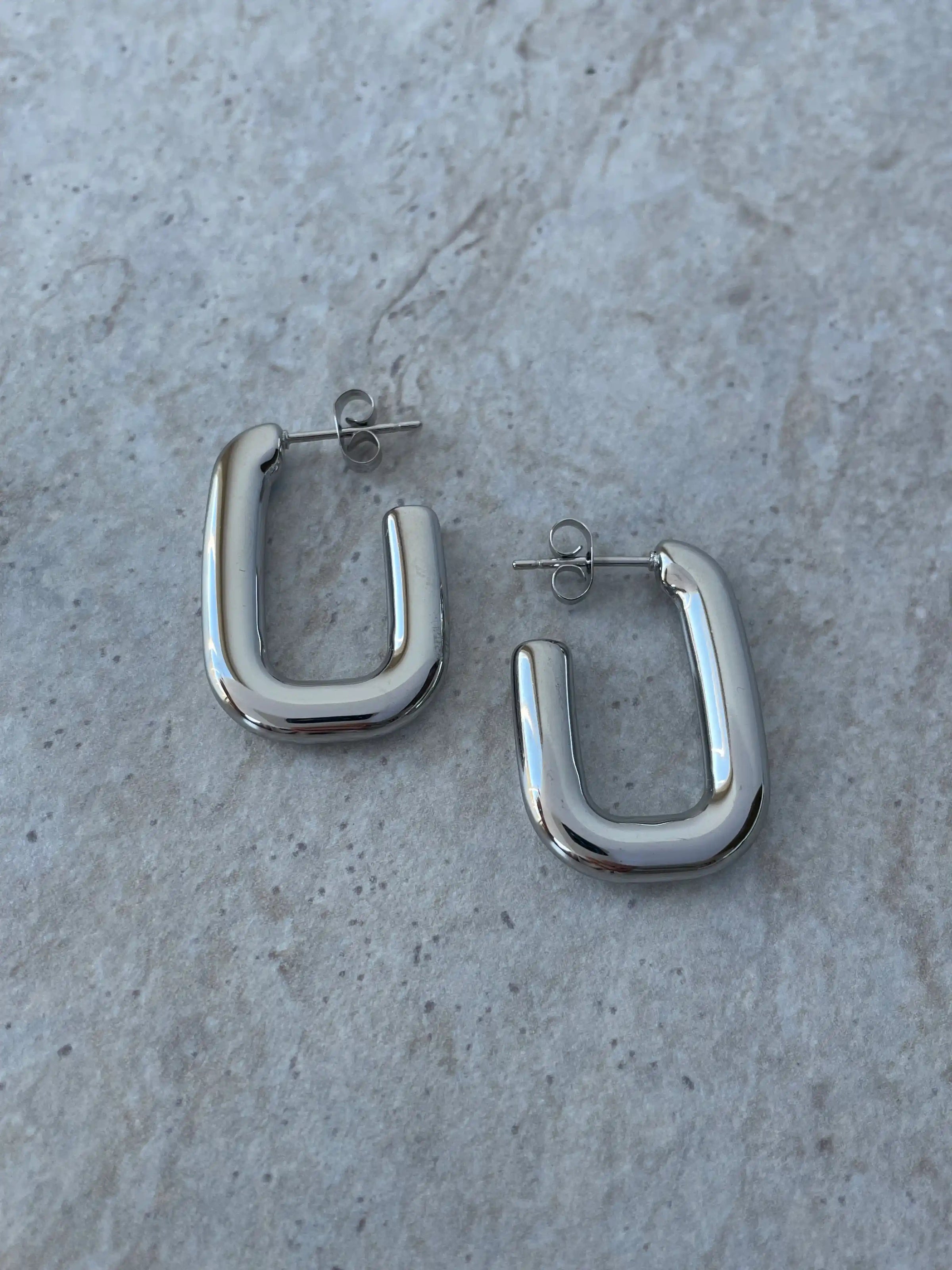 Cove Hoops